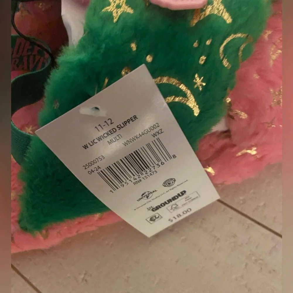 NWT! “Wicked” Movie Slippers - Picture 4 of 4